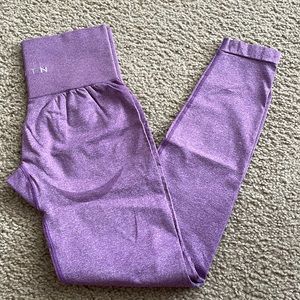 NVGTN Violet Contour Seamless Leggings
